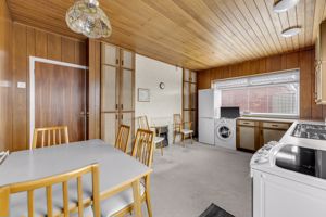 Photo 16- click for photo gallery